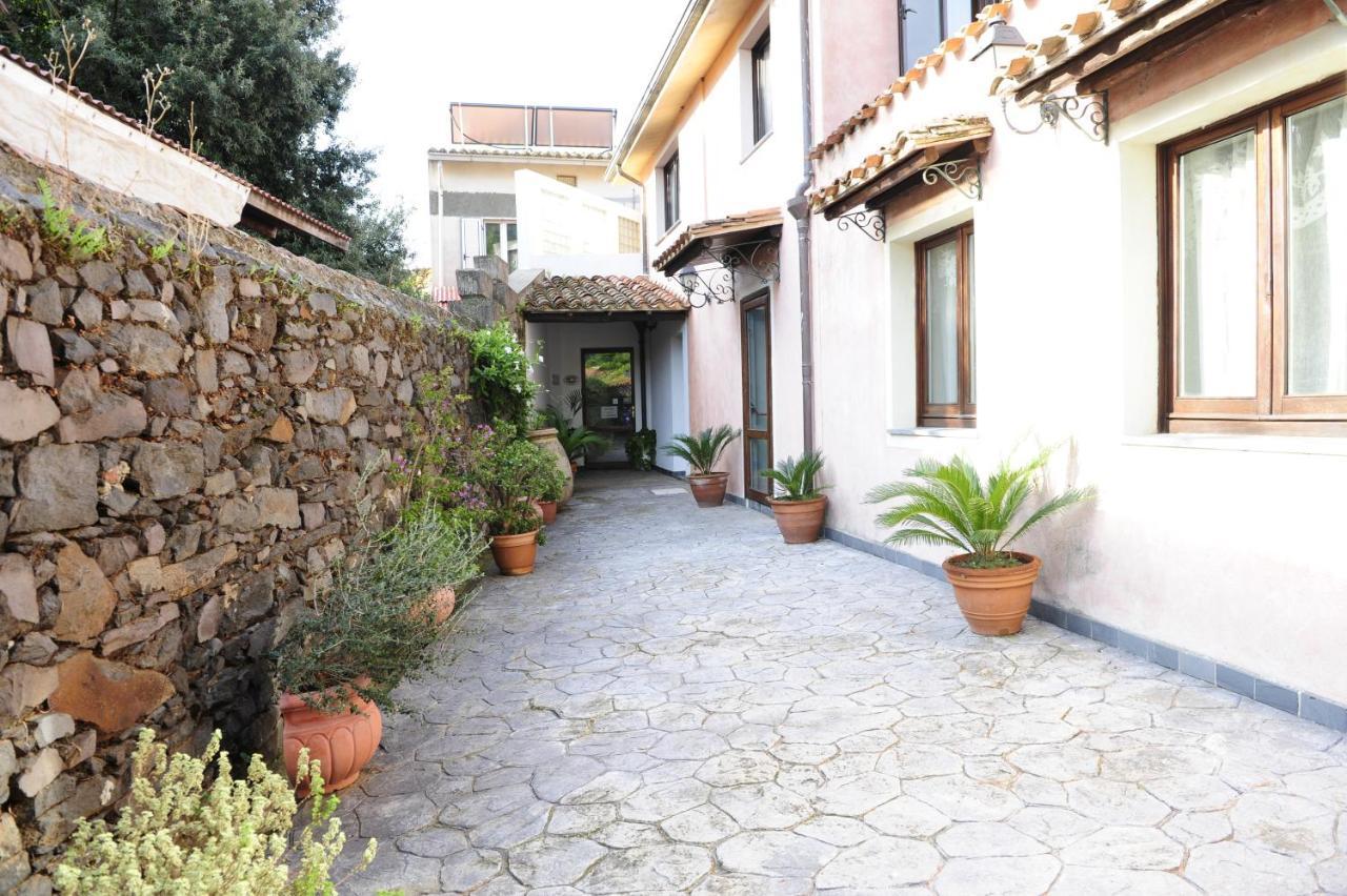 Sa Mola Guest House Bonarcado Luaran gambar